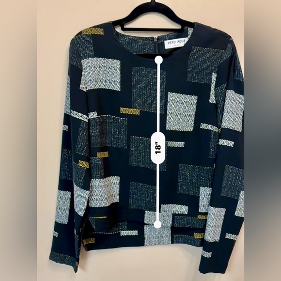 2/$15 - Vero Moda Modern Geometric Print Blouse - Size 38 - Picture 7 of 16